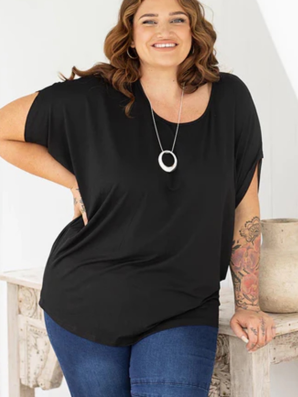 Express Scoop Neck Short Sleeve Top